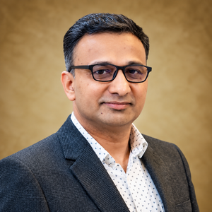 Dr. Vipin V. Roldant